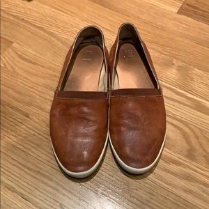 Frye Melanie brown leather slip on